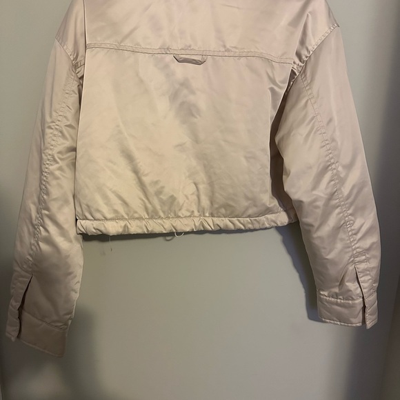 Zara Cream Cropped Women's Bomber Jacket Size Medium - Picture 7 of 8